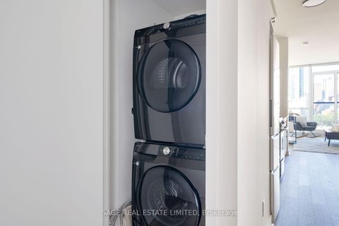 Photo 14 at 905 - 320 Richmond Street E, Moss Park, Toronto