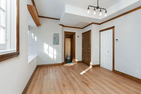 Photo 2 at 5 - 228 St. George Street, Annex, Toronto