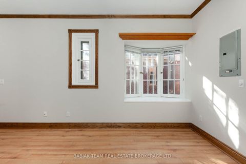 Photo 6 at 5 - 228 St. George Street, Annex, Toronto