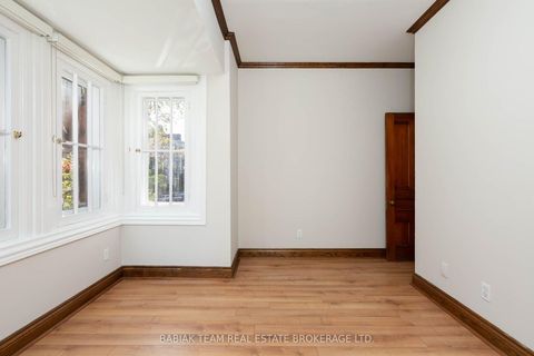 Photo 14 at 5 - 228 St. George Street, Annex, Toronto