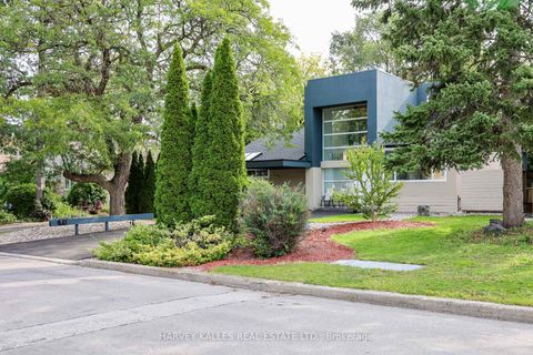 Photo 0 at 90 Berkinshaw Crescent, Don Mills, Toronto