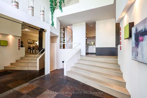 Photo 7 at 90 Berkinshaw Crescent, Don Mills, Toronto