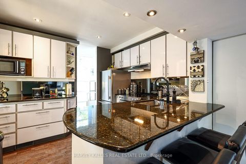 Photo 19 at 90 Berkinshaw Crescent, Don Mills, Toronto