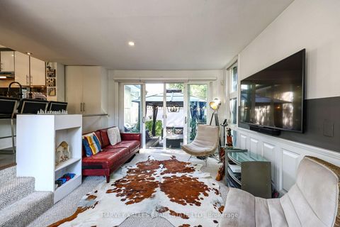 Photo 36 at 90 Berkinshaw Crescent, Don Mills, Toronto