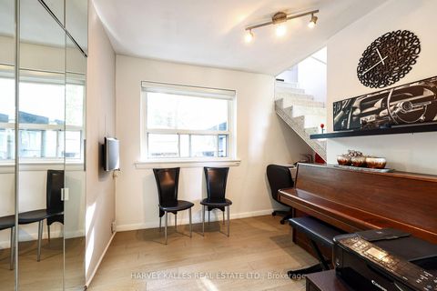 Photo 37 at 90 Berkinshaw Crescent, Don Mills, Toronto