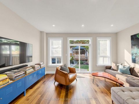 Photo 1 at 42 Bell Manor Drive, Queensway, Toronto