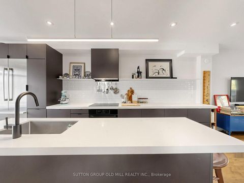 Photo 10 at 42 Bell Manor Drive, Queensway, Toronto