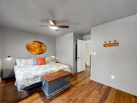 Photo 20 at 42 Bell Manor Drive, Queensway, Toronto