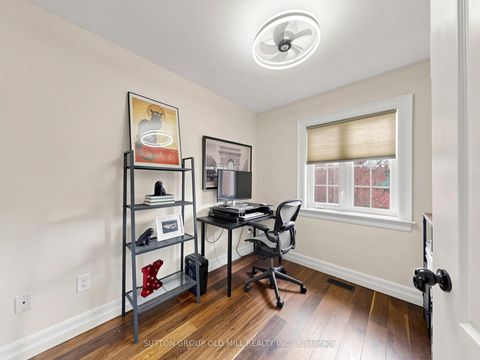 Photo 28 at 42 Bell Manor Drive, Queensway, Toronto