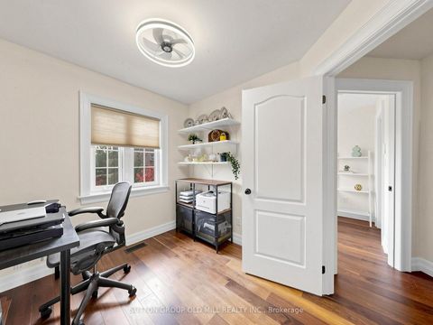 Photo 30 at 42 Bell Manor Drive, Queensway, Toronto