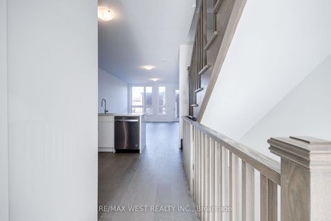 Photo 6 at 122 Green Gardens Boulevard, Lawrence, Toronto
