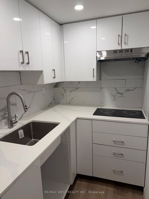 Photo 28 at 122 Green Gardens Boulevard, Lawrence, Toronto
