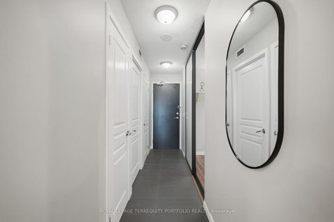 Photo 4 at 1807 - 18 Yonge Street, Waterfront Communities C1, Toronto