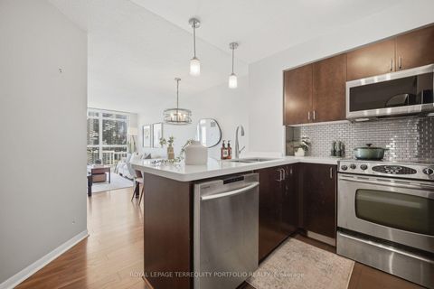 Photo 5 at 1807 - 18 Yonge Street, Waterfront Communities C1, Toronto