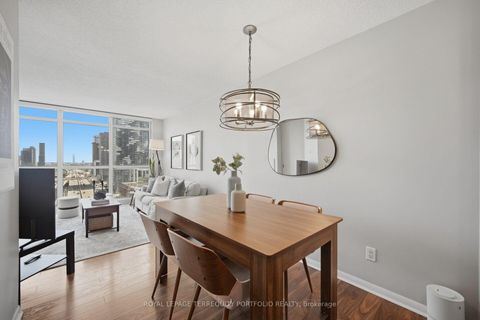 Photo 10 at 1807 - 18 Yonge Street, Waterfront Communities C1, Toronto