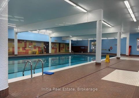 Photo 2 at 1508 - 15 Vicora Linkway Way, Flemingdon Park, Toronto