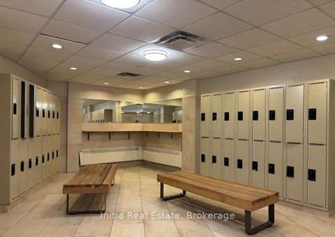 Photo 4 at 1508 - 15 Vicora Linkway Way, Flemingdon Park, Toronto