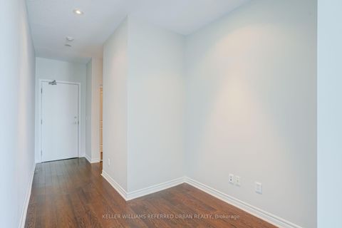 Photo 5 at 1518 - 2885 Bayview Avenue, Bayview Village, Toronto