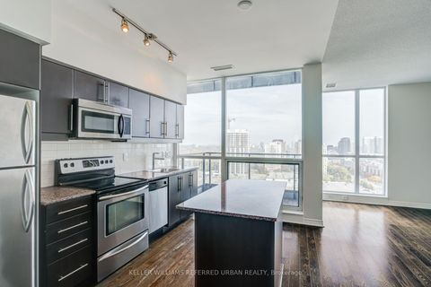 Photo 13 at 1518 - 2885 Bayview Avenue, Bayview Village, Toronto