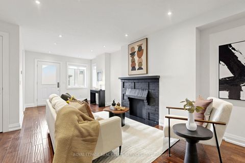 Photo 2 at 229 McRoberts Avenue, Davenport, Toronto