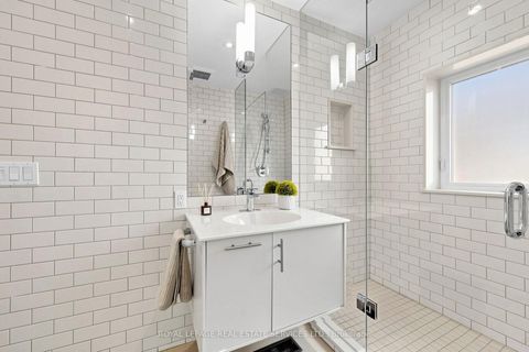 Photo 18 at 229 McRoberts Avenue, Davenport, Toronto