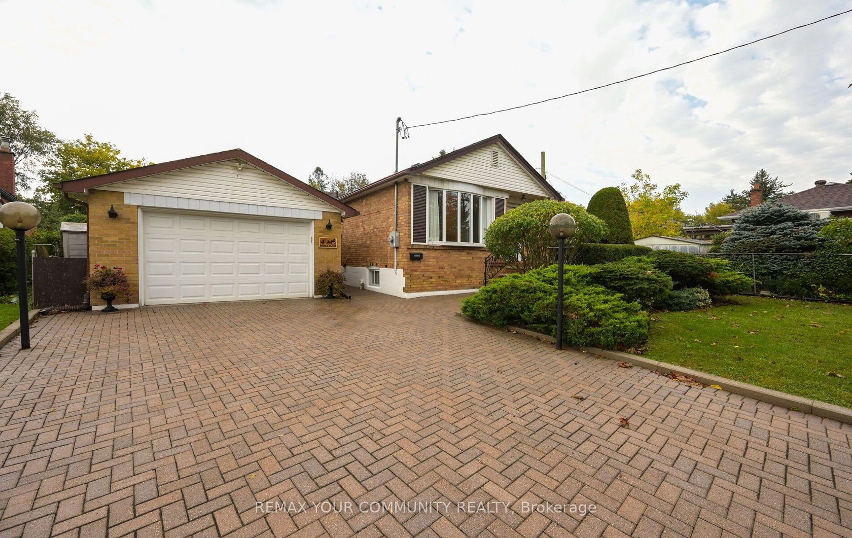 4 Hughes Place, Maryvale, Toronto 