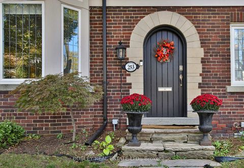 Photo 1 at 253 Glenview Avenue, Lawrence Park South, Toronto