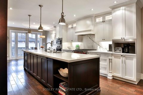Photo 11 at 253 Glenview Avenue, Lawrence Park South, Toronto