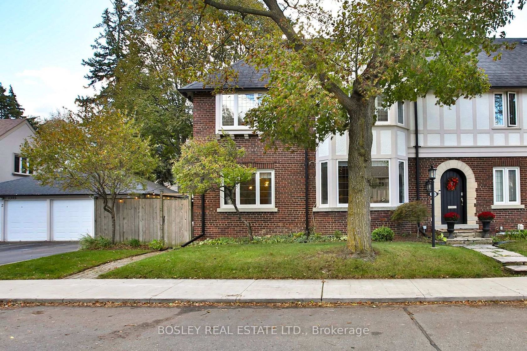 253 Glenview Avenue, Lawrence Park South, Toronto 