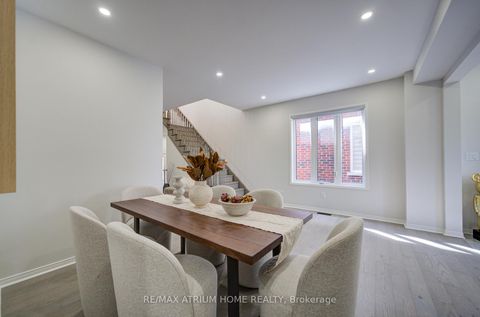Photo 6 at 126 Hartney Drive, Rural Richmond Hill, Richmond Hill