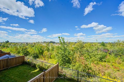 Photo 15 at 126 Hartney Drive, Rural Richmond Hill, Richmond Hill