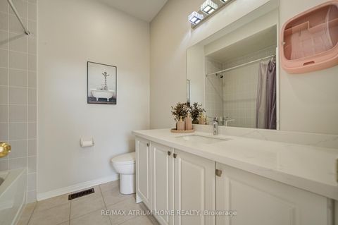 Photo 24 at 126 Hartney Drive, Rural Richmond Hill, Richmond Hill