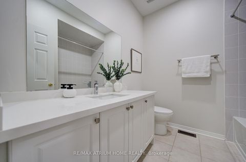 Photo 29 at 126 Hartney Drive, Rural Richmond Hill, Richmond Hill