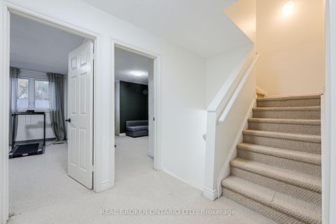 Photo 19 at 6 - 45 Birchmount Road, Cliffside, Toronto