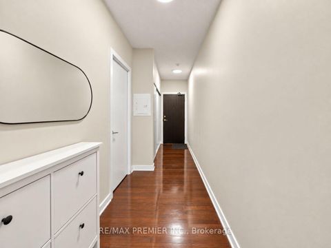 Photo 10 at 1405 - 33 CHARLES Street, Yonge Corridor, Toronto
