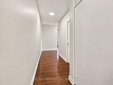 Photo 12 at 1405 - 33 CHARLES Street, Yonge Corridor, Toronto