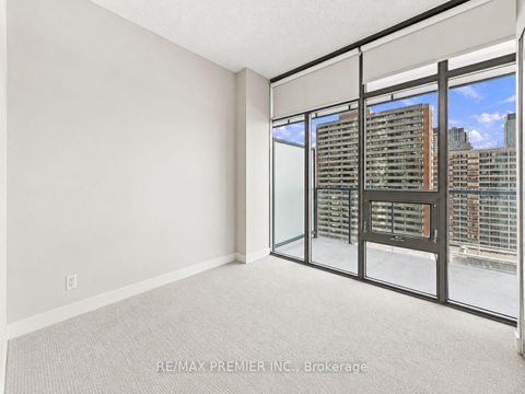 Photo 25 at 1405 - 33 CHARLES Street, Yonge Corridor, Toronto