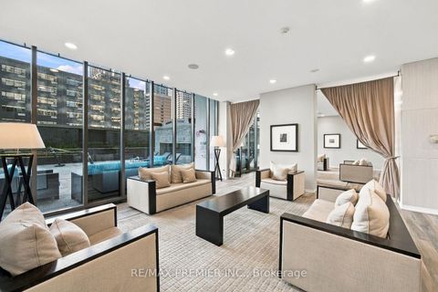 Photo 32 at 1405 - 33 CHARLES Street, Yonge Corridor, Toronto
