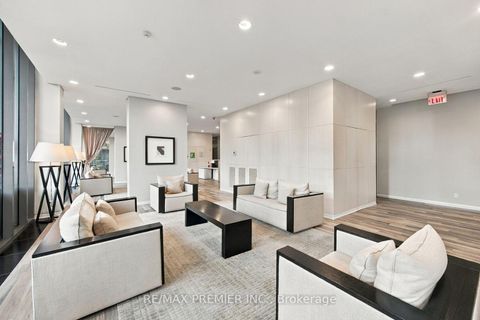 Photo 33 at 1405 - 33 CHARLES Street, Yonge Corridor, Toronto