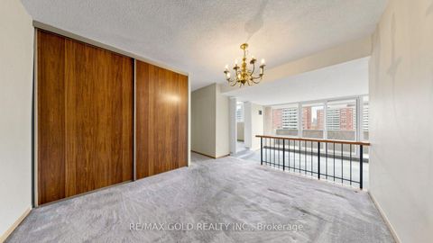 Photo 8 at 1504 - 270 Scarlett Road, Smythe, Toronto