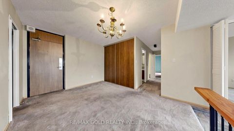 Photo 12 at 1504 - 270 Scarlett Road, Smythe, Toronto