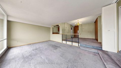 Photo 18 at 1504 - 270 Scarlett Road, Smythe, Toronto
