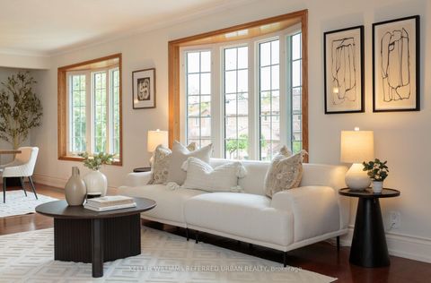 Photo 5 at 71 Agincourt Drive, Malvern West, Toronto