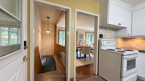 Photo 11 at 71 Agincourt Drive, Malvern West, Toronto