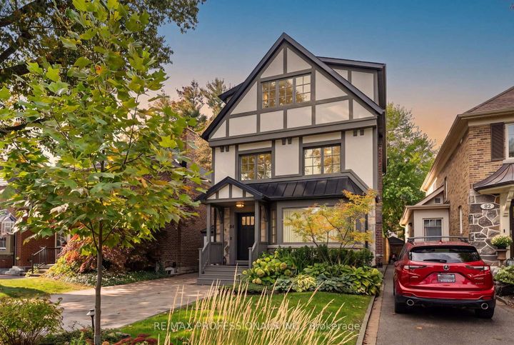 Photo 4 at 84 Humbervale Boulevard, Queensway, Toronto