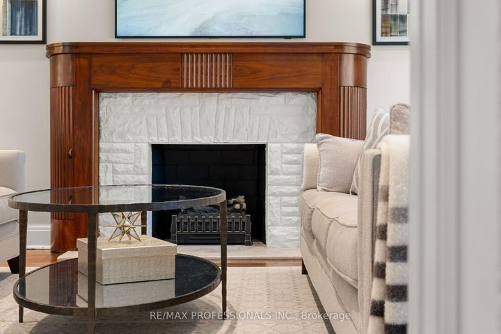 Photo 8 at 84 Humbervale Boulevard, Queensway, Toronto