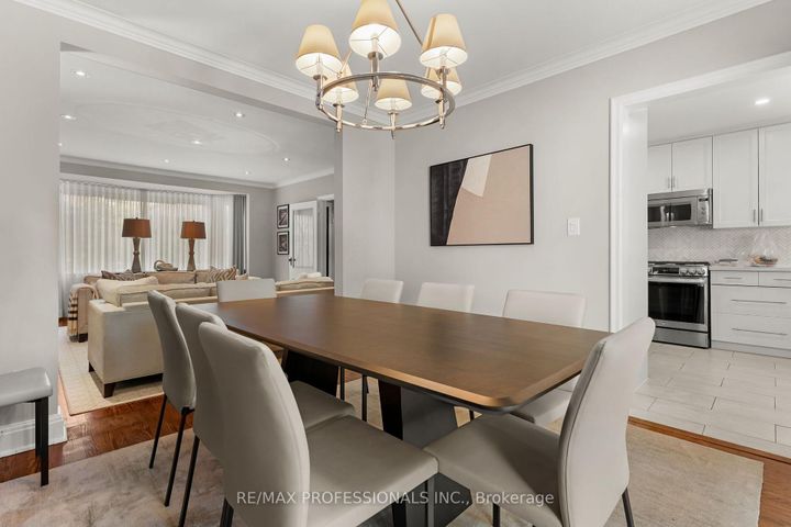 Photo 12 at 84 Humbervale Boulevard, Queensway, Toronto
