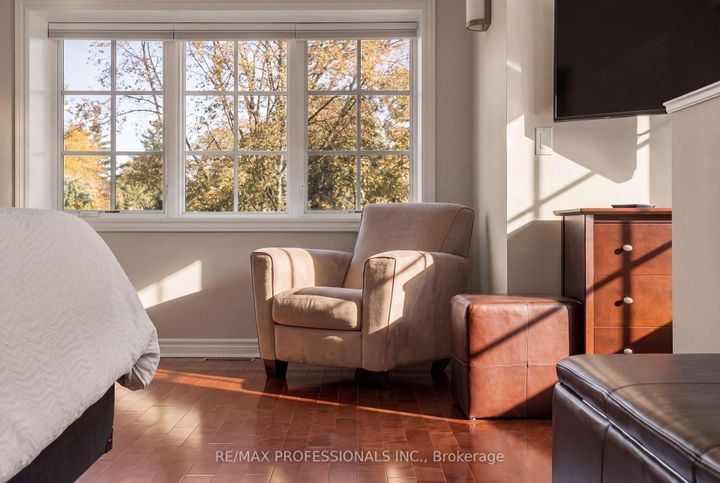 Photo 33 at 84 Humbervale Boulevard, Queensway, Toronto