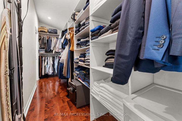 Photo 35 at 84 Humbervale Boulevard, Queensway, Toronto