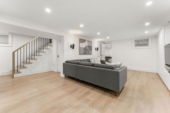 Photo 36 at 84 Humbervale Boulevard, Queensway, Toronto